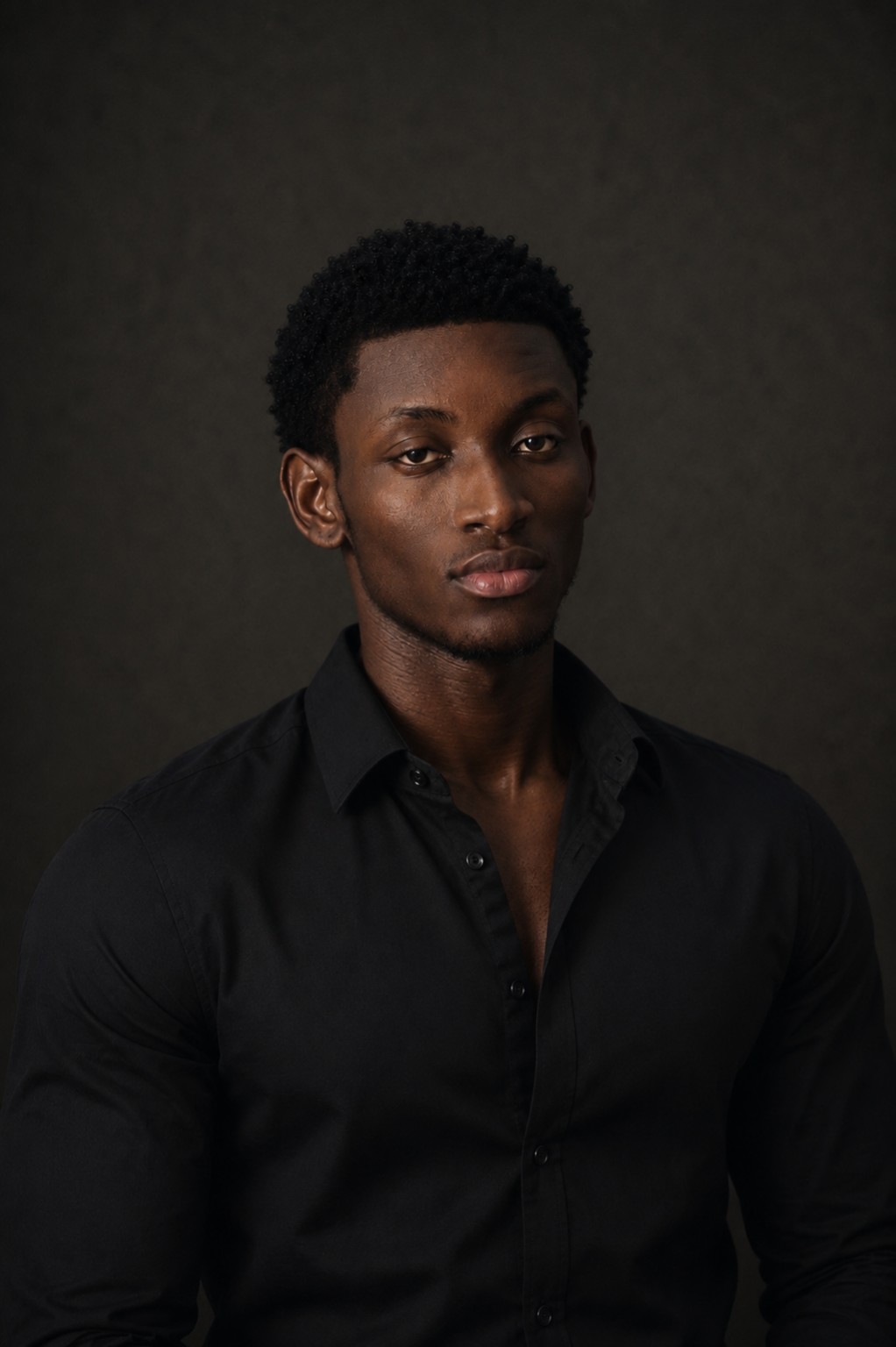 Portrait of Emmanuel, software engineer and product builder